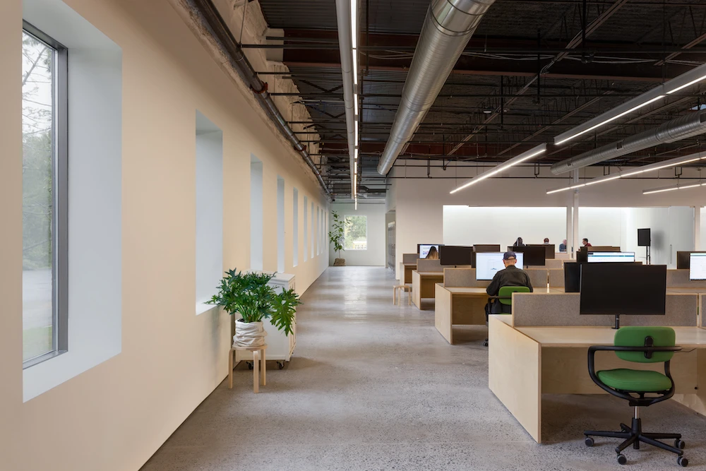 Advantages of Digital Marketing for Commercial Remodeling Contractors